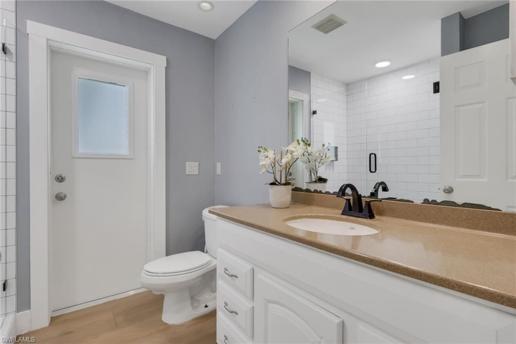 10450 Windsor Way, Naples, FL 34109 Photo