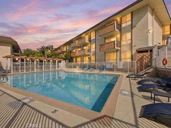 5585 E Pacific Coast Highway, Unit 171, Long Beach, CA 90804