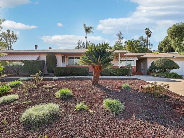 9070 Paradise Park Dr, Lakeside, CA 92040