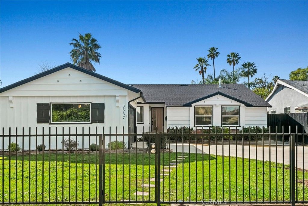 8537 Langdon, North Hills, CA 91343 Main Photo