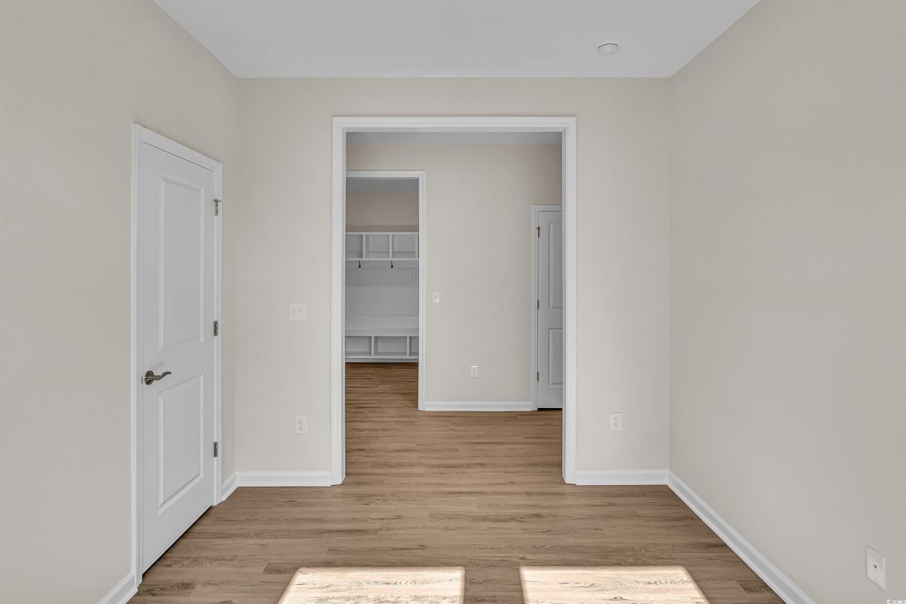 639 Millbrook Way Photo 10