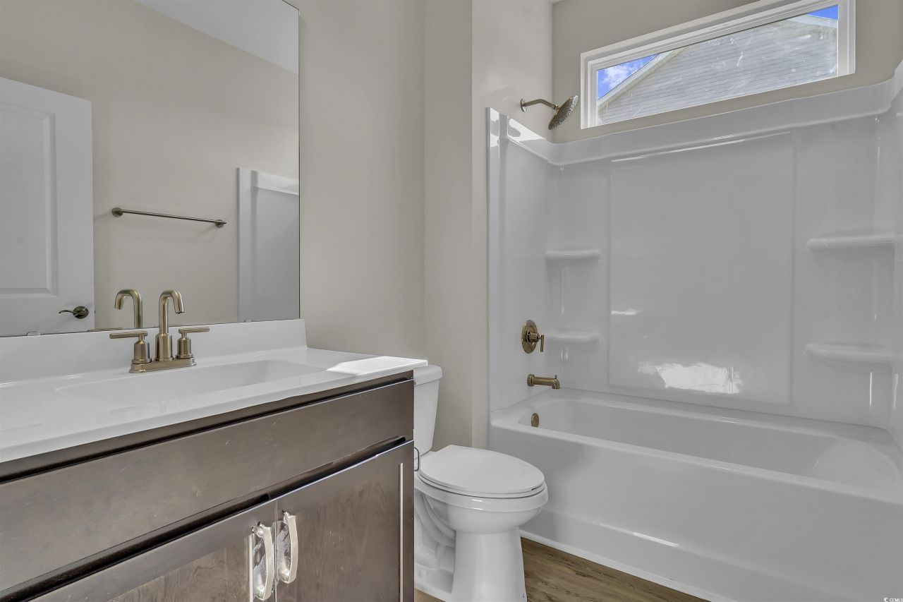 639 Millbrook Way  Photo 7