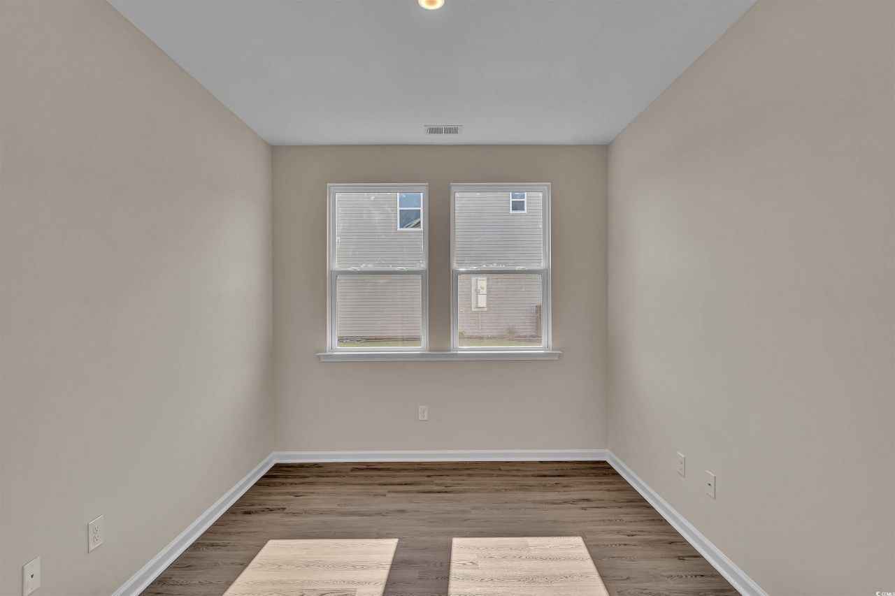 639 Millbrook Way  Photo 9