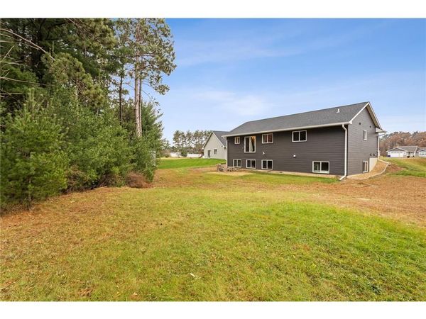 425 Alex Court, Somerset, WI 54025