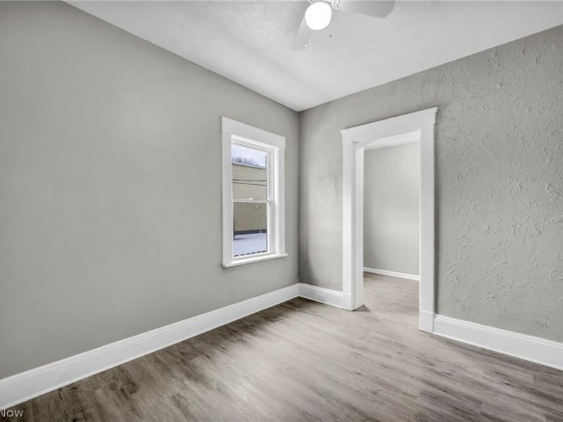 8111 Madison Avenue, Cleveland, OH 44102 Photo 10