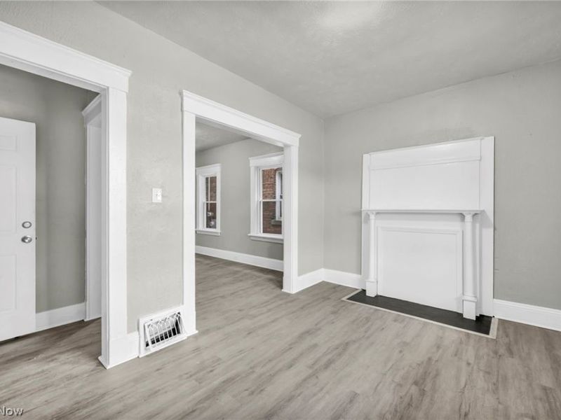 8111 Madison Avenue, Cleveland, OH 44102 Photo 21