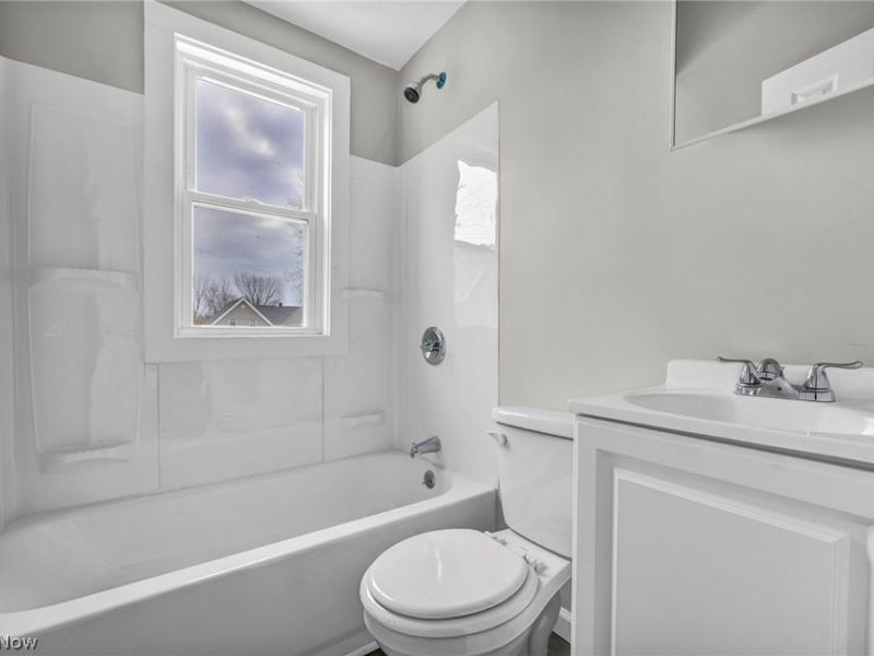 8111 Madison Avenue, Cleveland, OH 44102 Photo 47