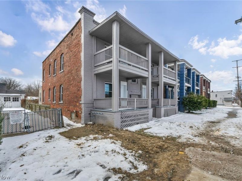 8111 Madison Avenue, Cleveland, OH 44102 Photo 49