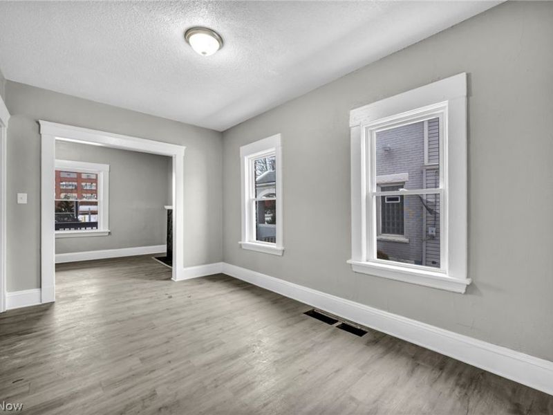 8111 Madison Avenue, Cleveland, OH 44102 Photo 9