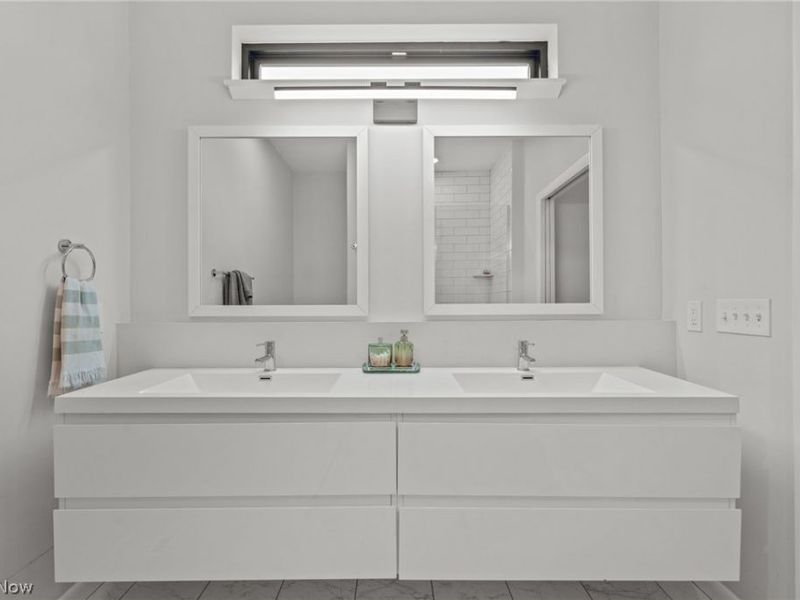 5217 Franklin Boulevard, Cleveland, OH 44102 Photo 23