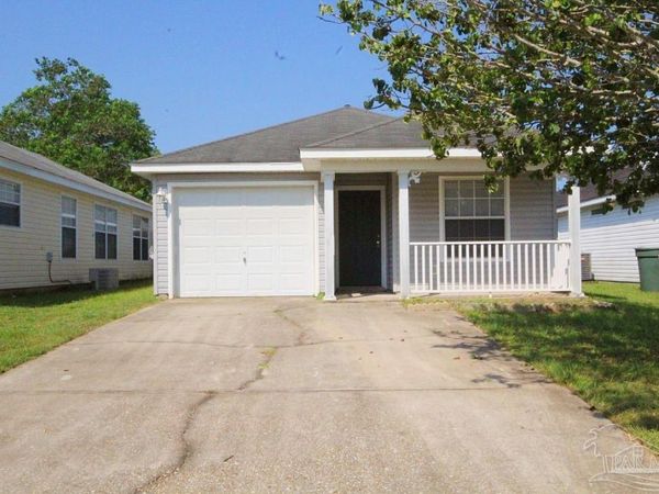 3092 Flintlock Dr, Pensacola, FL 32526