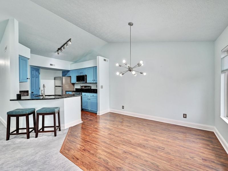 2280 Edenderry Drive, Unit 304, Crescent Springs, KY 41017 Photo 9