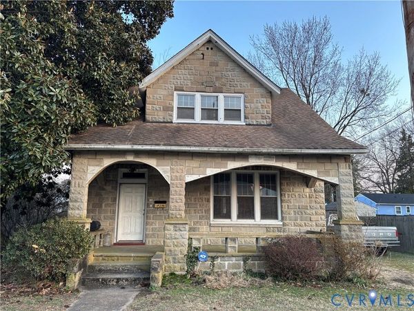 9 N Elm Avenue, Highland Springs, VA 23075