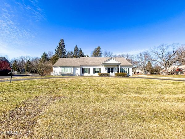 4770 Springbrook Drive, Toledo, OH 43615
