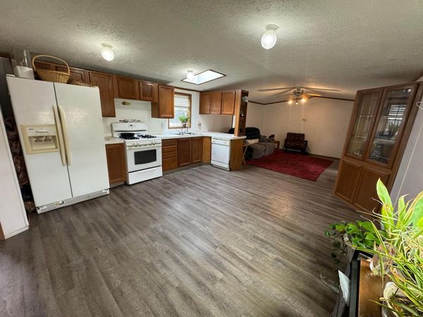 127 Sarah Lane, Reynoldsburg, OH 43068