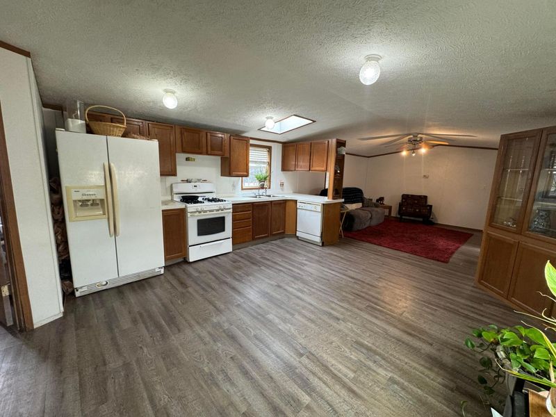 127 Sarah Lane, Reynoldsburg, OH 43068 Photo 12