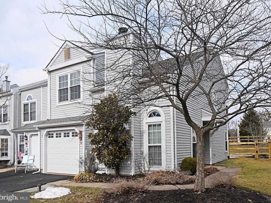 32 Skyview Way, Newtown, PA 18940 Main Photo