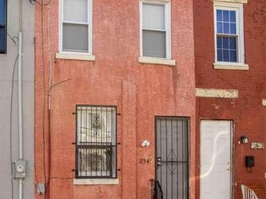 2542 N WATER STREET , PHILADELPHIA, PA 19125