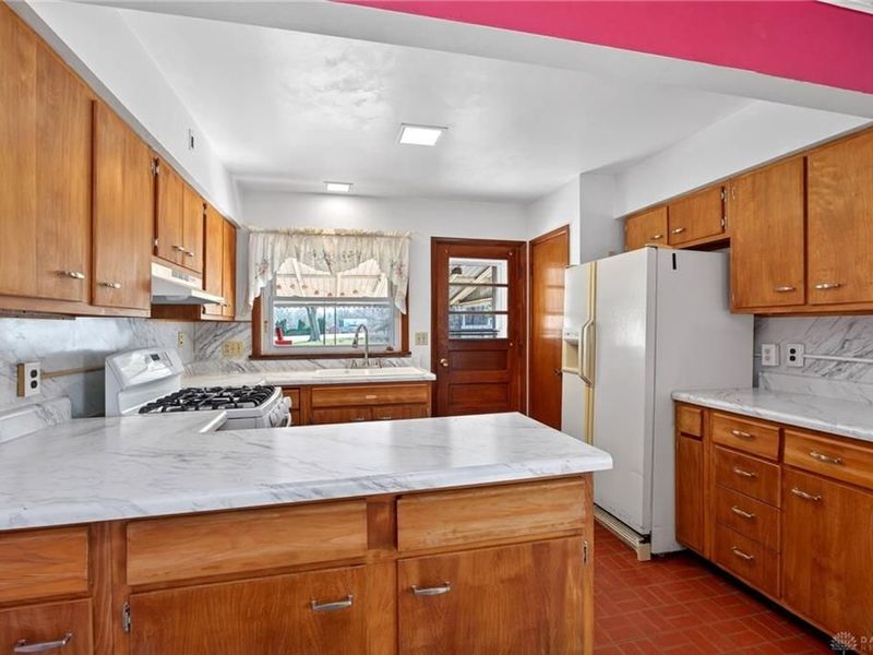 1724 S Belmont Avenue, Springfield, OH 45505 Photo 10