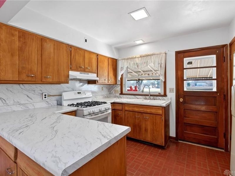 1724 S Belmont Avenue, Springfield, OH 45505 Photo 11