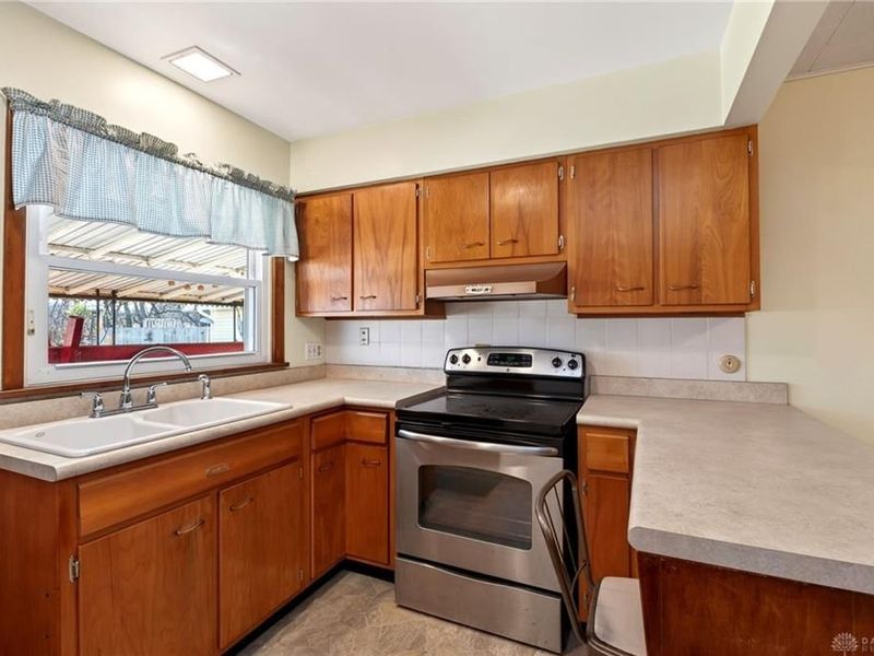 1724 S Belmont Avenue, Springfield, OH 45505 Photo 24