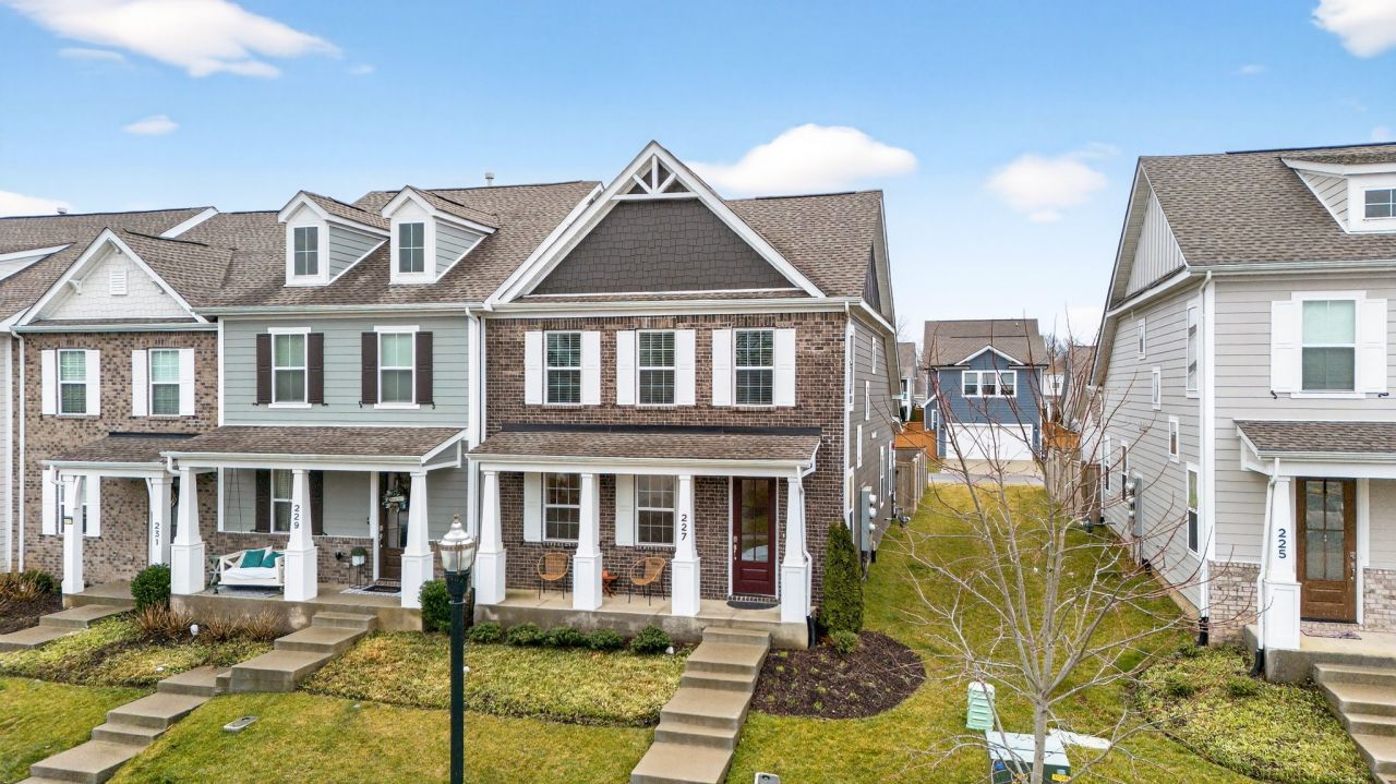 227 Southmen Ln, Spring Hill, TN 37174 Main Photo