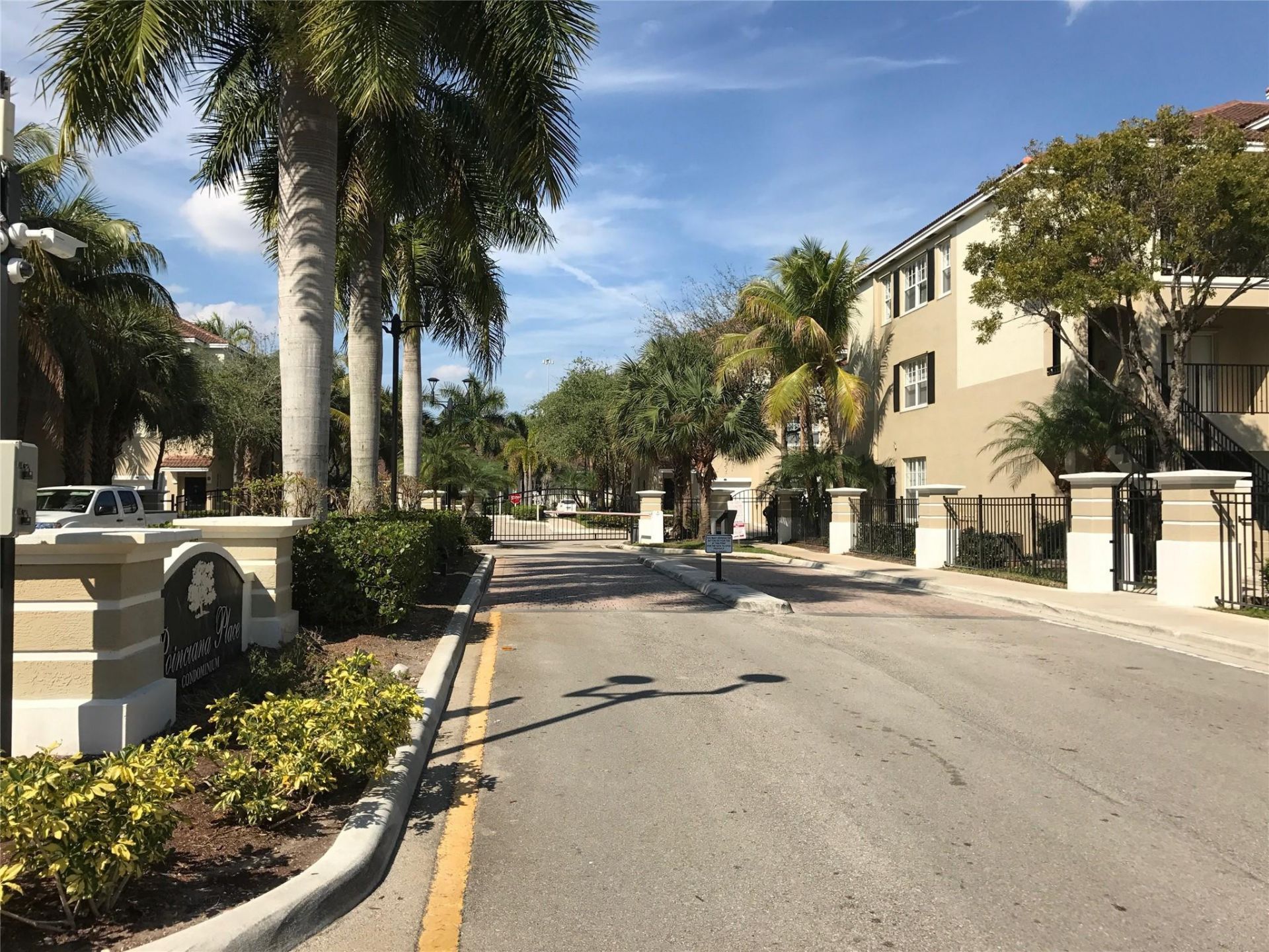 5800 W Sample Road, Unit 305, Coral Springs, FL 33067 Photo