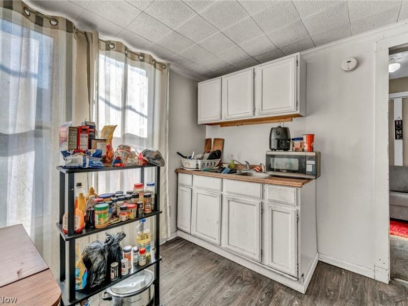 2127 W 100th Street, Cleveland, OH 44102 Photo 15