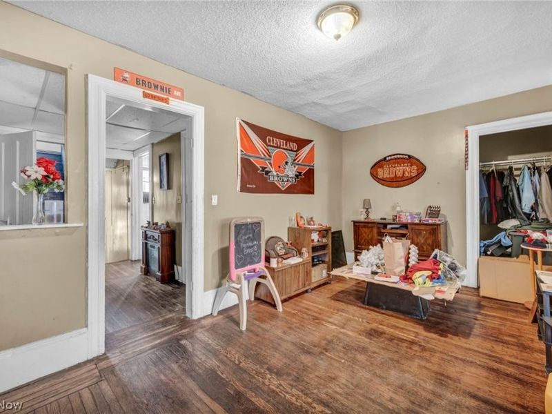 2127 W 100th Street, Cleveland, OH 44102 Photo 21