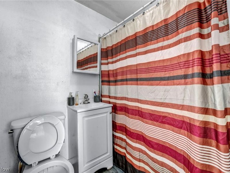 2127 W 100th Street, Cleveland, OH 44102 Photo 45