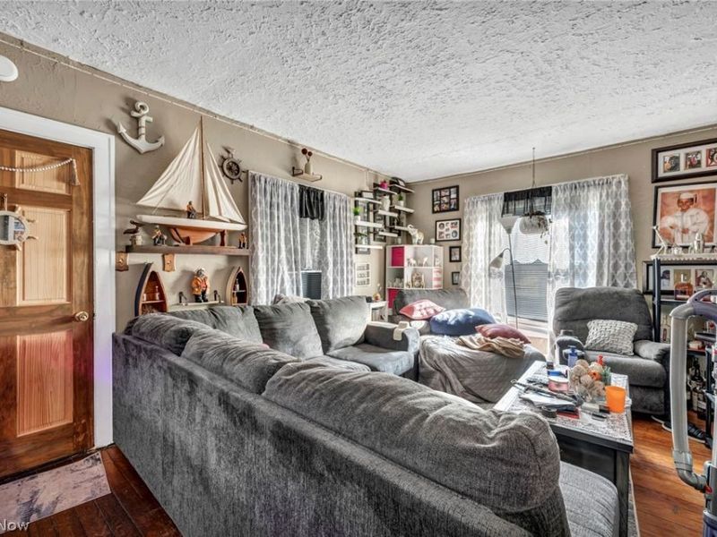 2127 W 100th Street, Cleveland, OH 44102 Photo 7