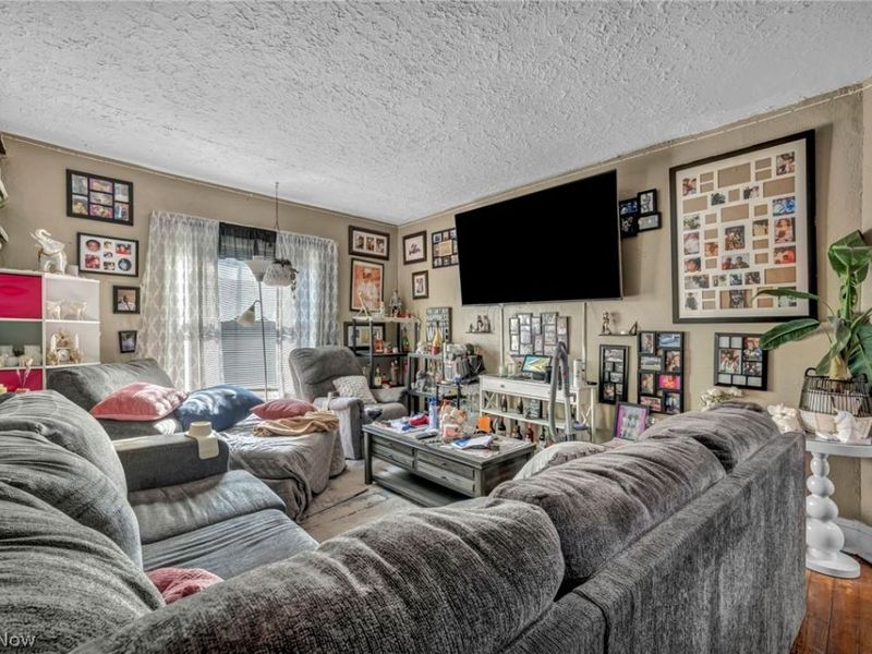 2127 W 100th Street, Cleveland, OH 44102 Photo 8