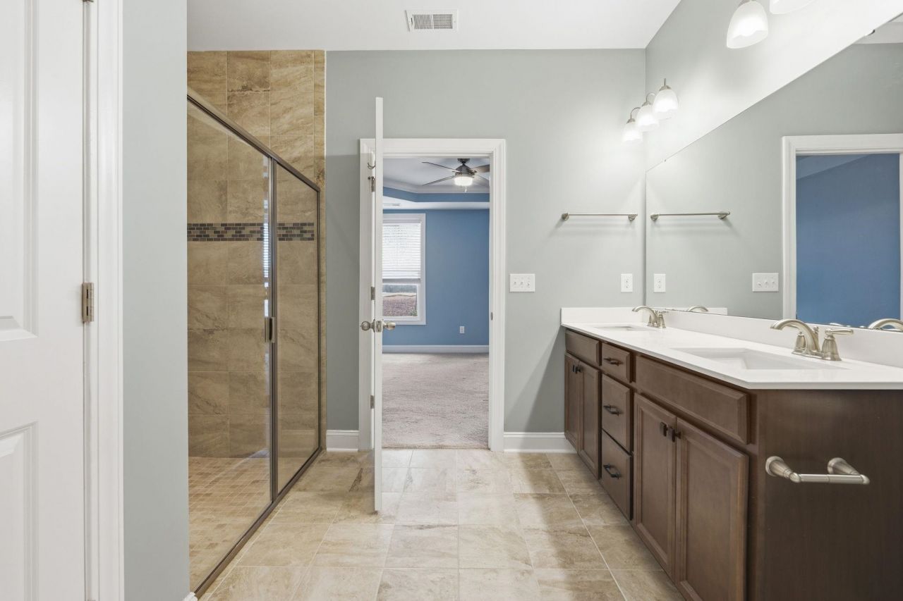 2420 Kings Bay Dr. Photo 24