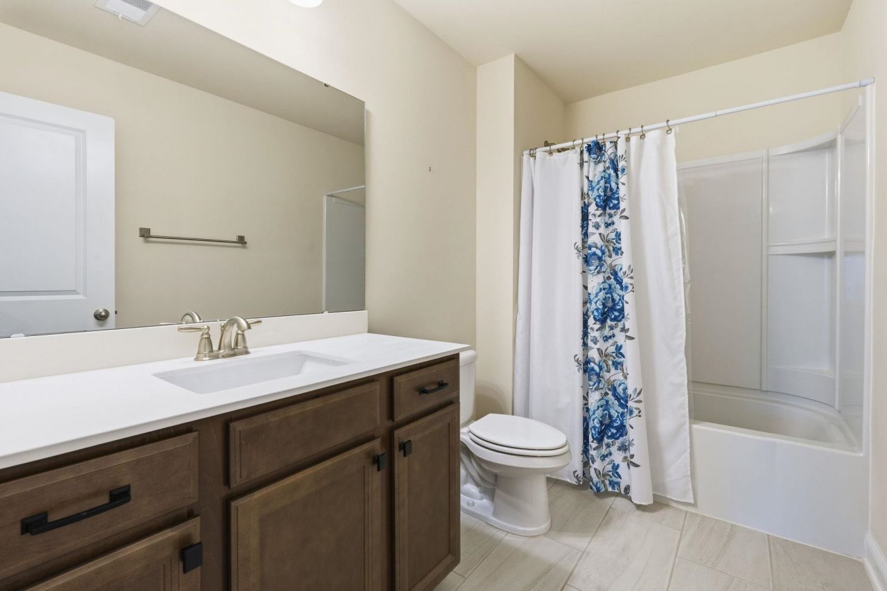 2420 Kings Bay Dr. Photo 25