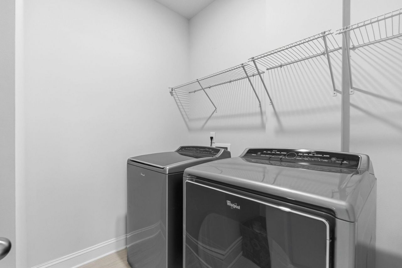 2420 Kings Bay Dr. Photo 9