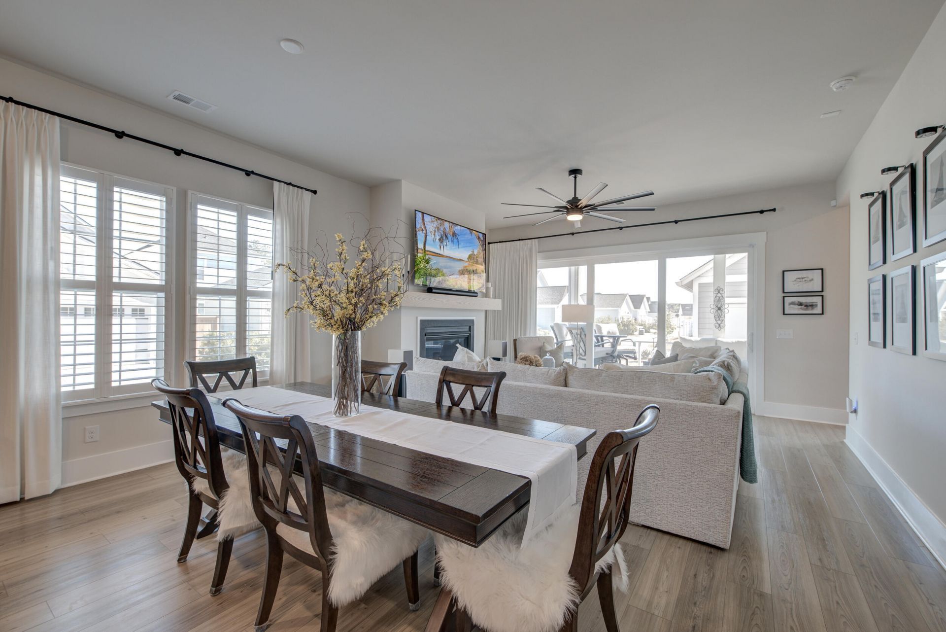 117 Crimson Street Photo 10