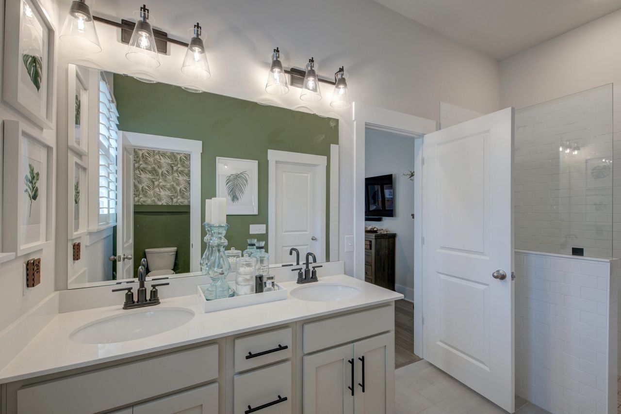 117 Crimson Street Photo 20