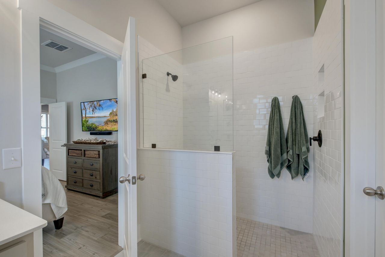 117 Crimson Street Photo 21