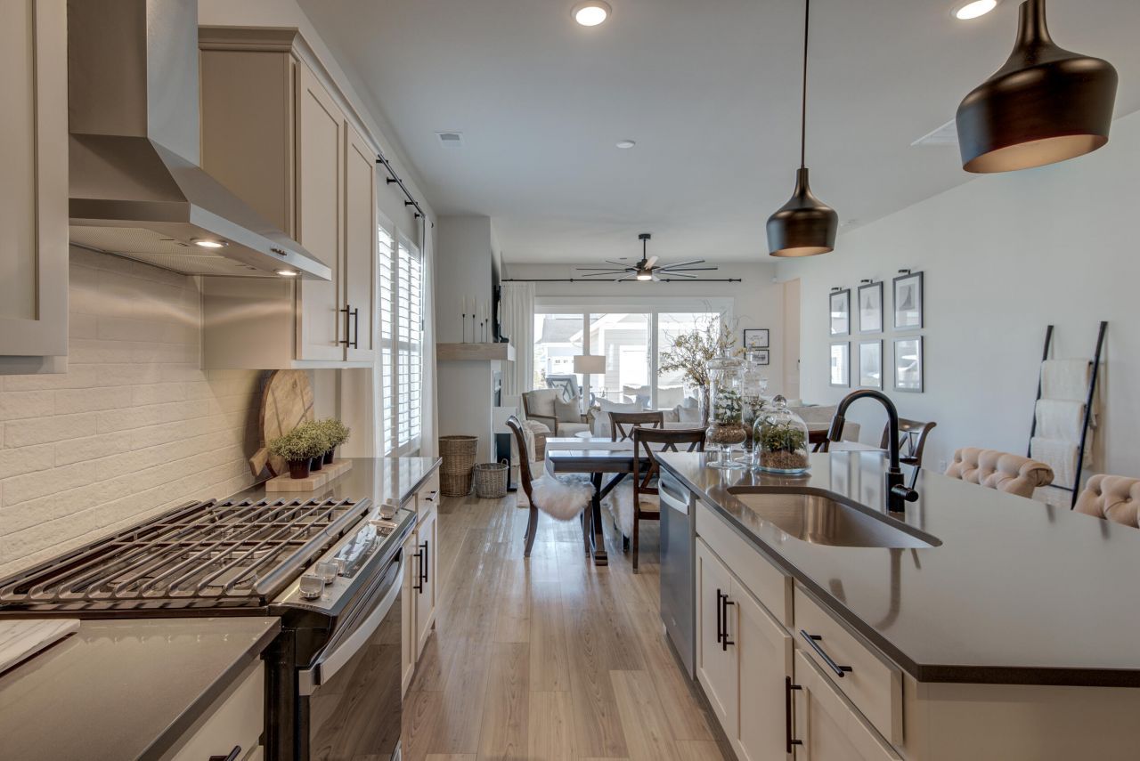 117 Crimson Street Photo 36