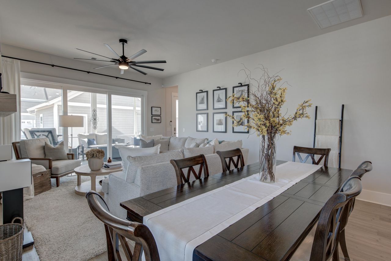 117 Crimson Street Photo 37