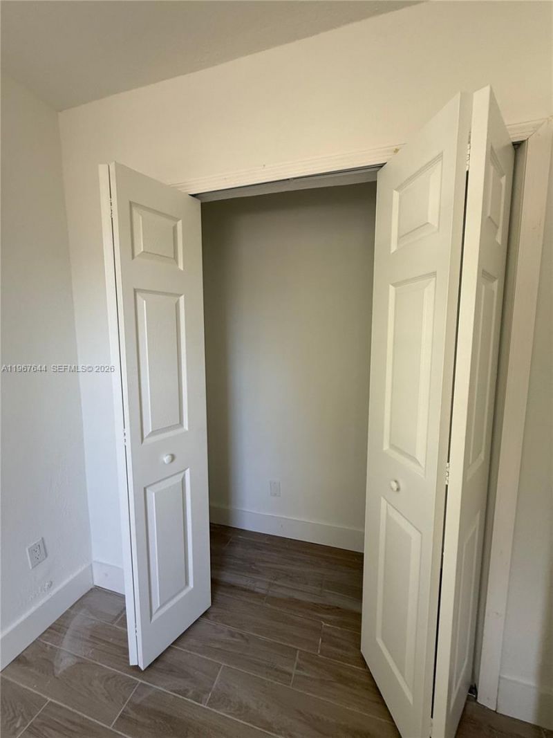 5264 NE 15th Ave , Pompano Beach, FL 33064 Photo