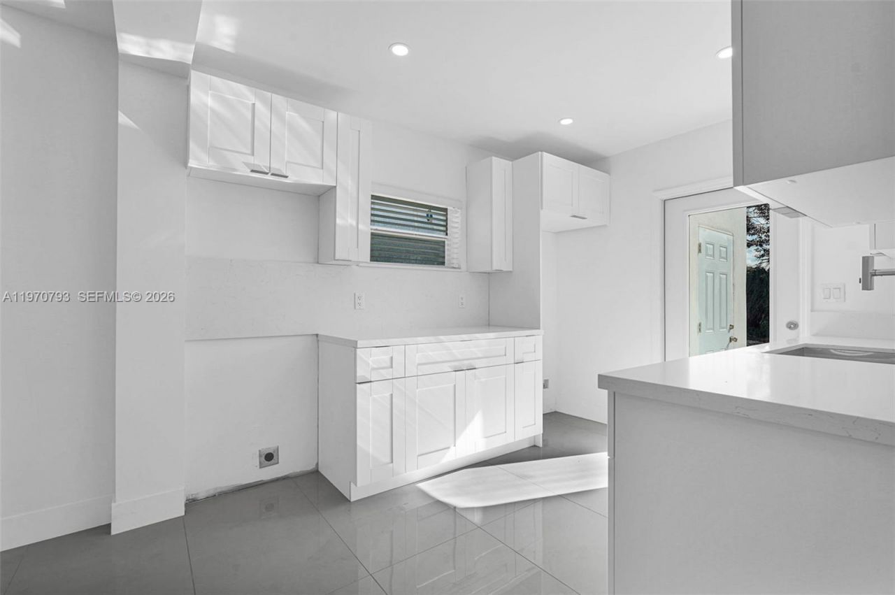 15955 NW 21st Ave, Miami Gardens, FL 33054 Photo