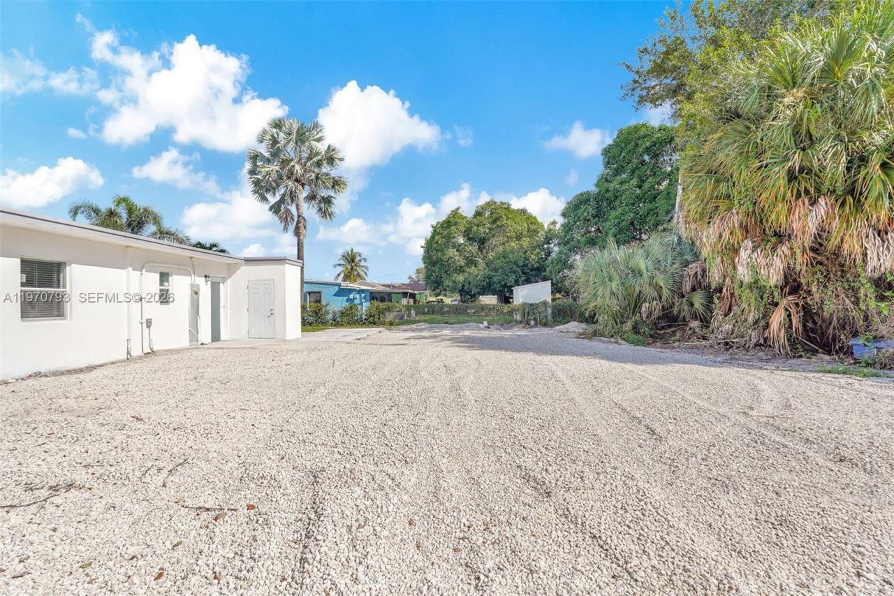 15955 NW 21st Ave, Miami Gardens, FL 33054 Photo