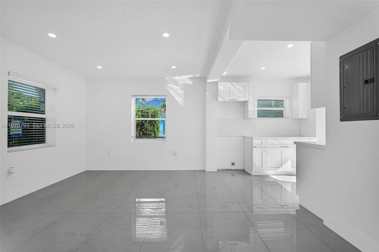 15955 NW 21st Ave, Miami Gardens, FL 33054 Photo