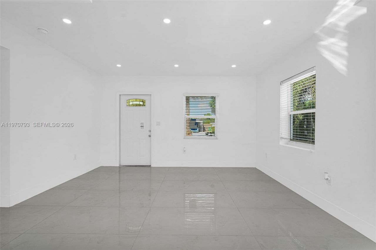 15955 NW 21st Ave, Miami Gardens, FL 33054 Photo