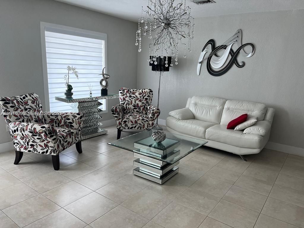 12770 SW 18th St, Unit NULL, Miami, FL 33175 Photo