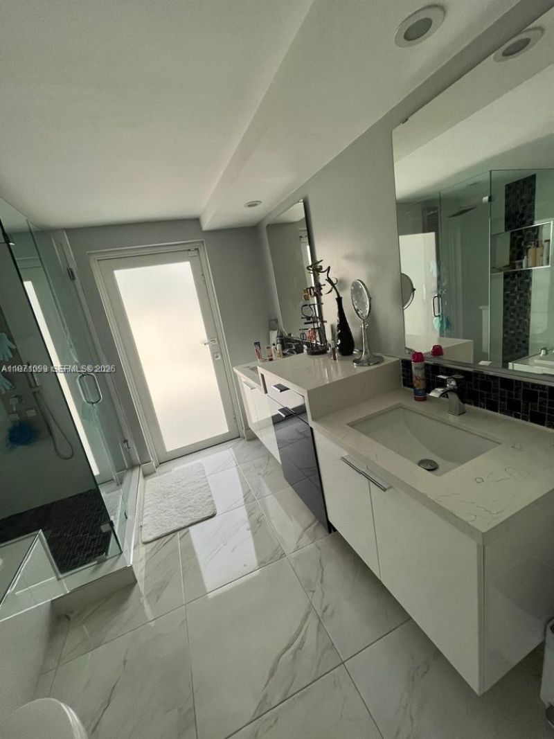 12770 SW 18th St, Unit NULL, Miami, FL 33175 Photo
