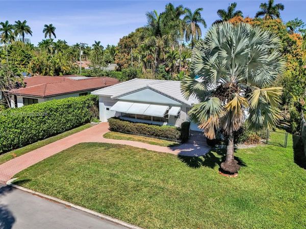 1235 Jefferson St , Hollywood, FL 33019