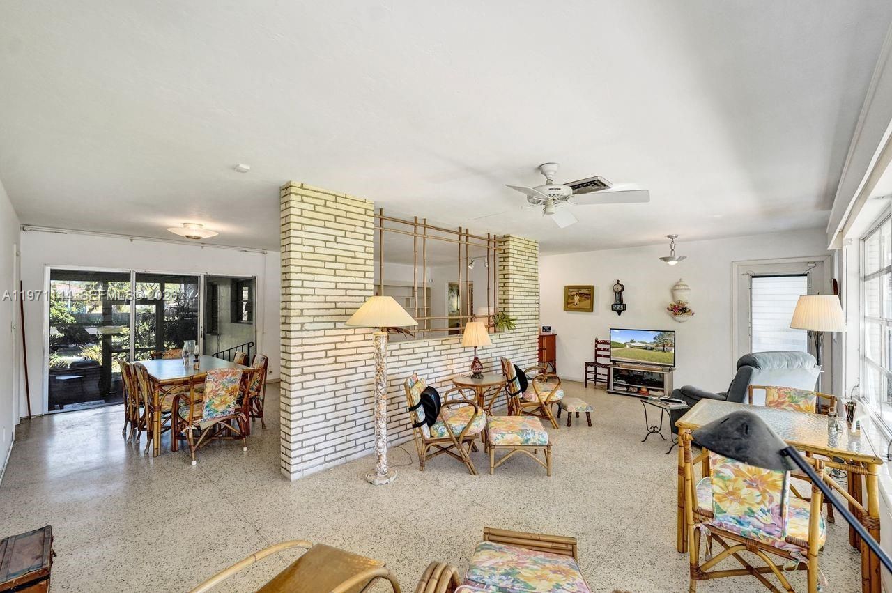 1235 Jefferson St, Hollywood, FL 33019 Photo