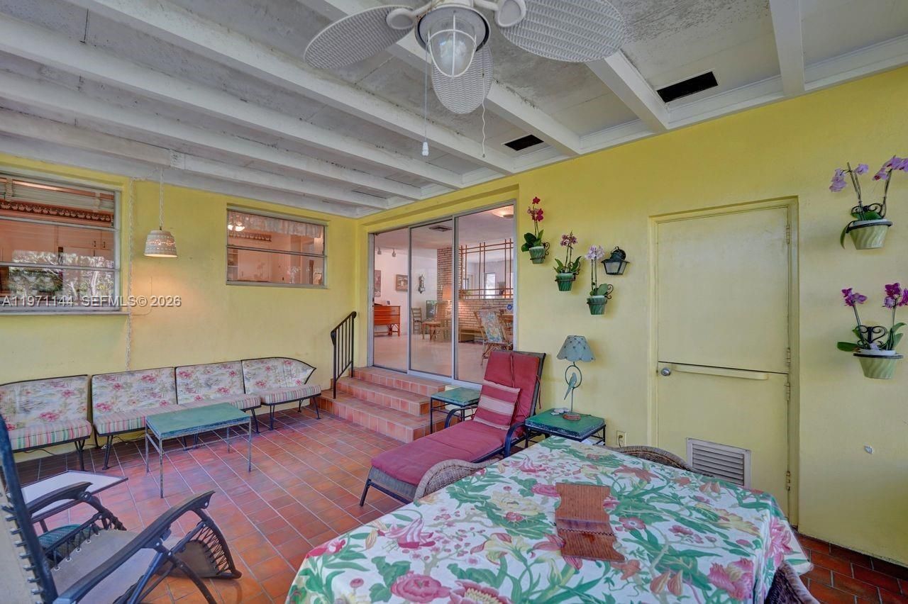 1235 Jefferson St, Hollywood, FL 33019 Photo